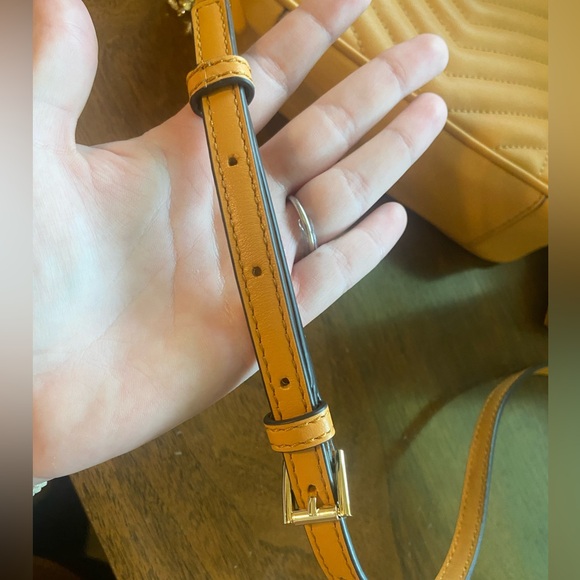 Michael Kors NWT Quilted Leather Camera Bag - Picture 13 of 16